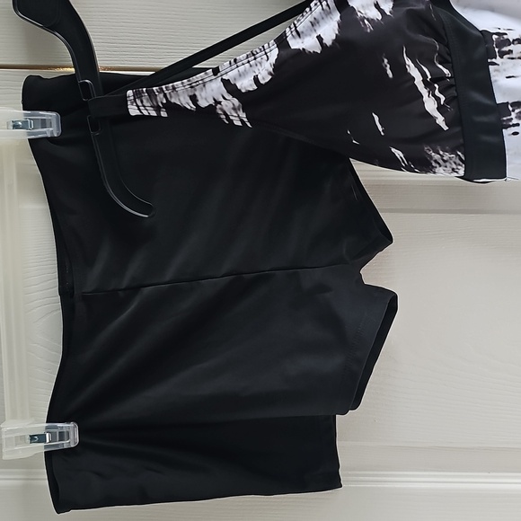 NWOT Amazon Tie Dye Tankini and Boy Shorts Adjustable Padded Crisscross Back 3XL - Picture 7 of 16